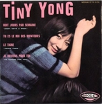 Tiny Yong - Huit jours par semaine