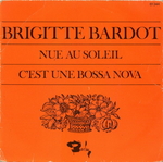 Brigitte Bardot - Nue au soleil