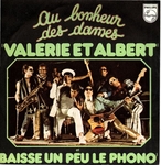 Au Bonheur des Dames - Baisse un peu le phono