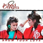Kiwi & Tess - Show your love